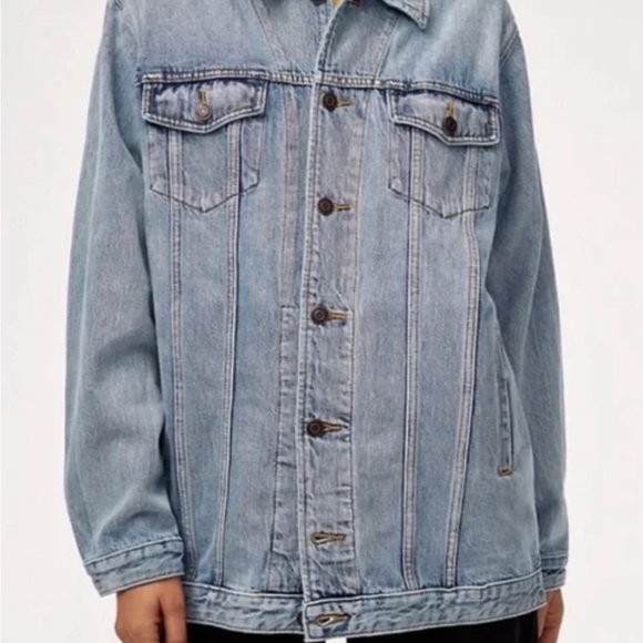 Aritzia TNA Blue Denim Jean Jacket - Picture 5 of 5